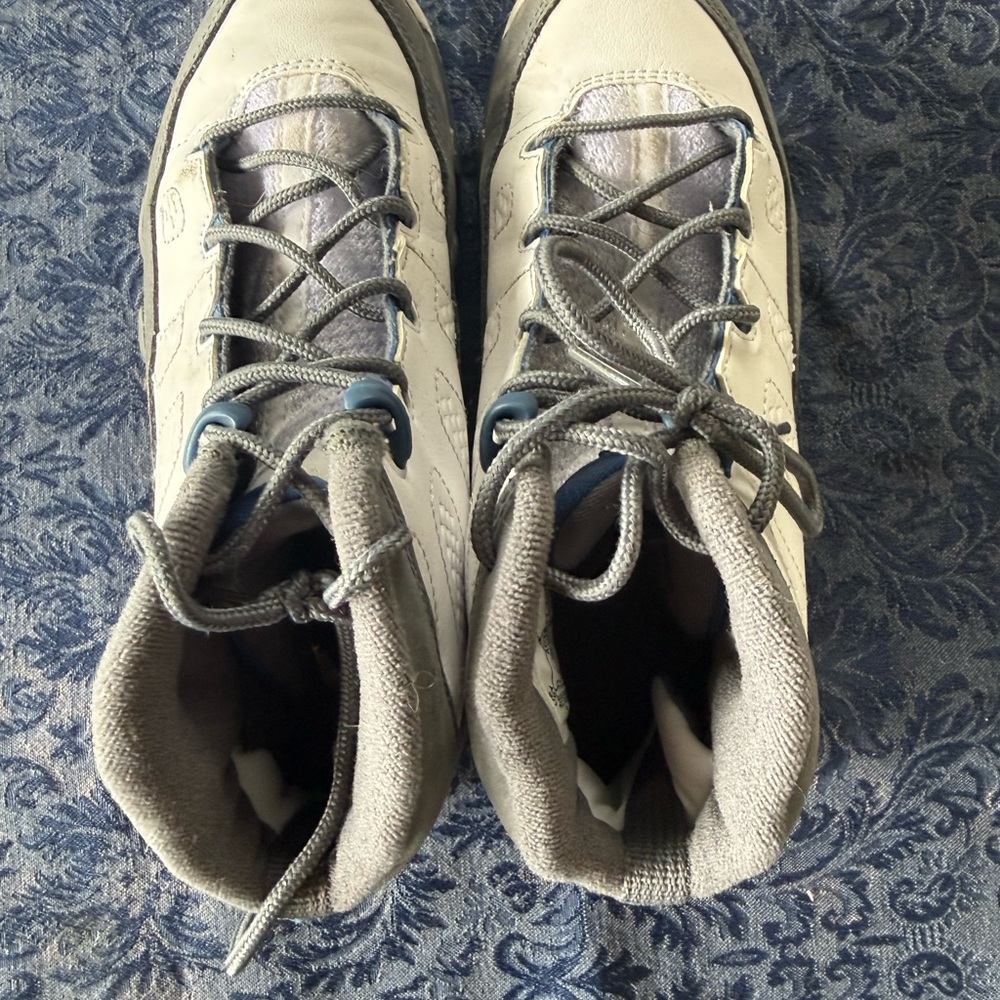 Jordan Kids Grey and Blue High-Top Sneakers